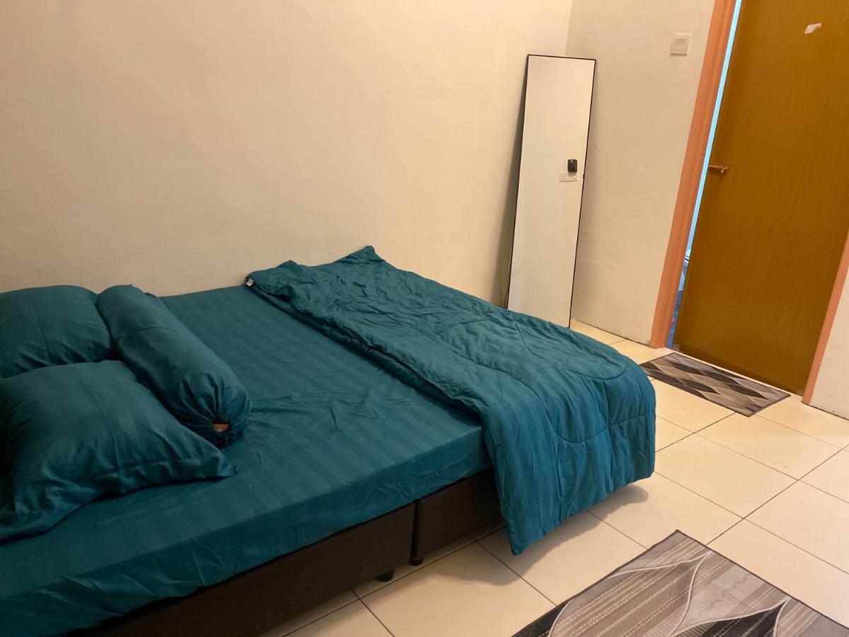 Cik Misi Homestay Sik Eksteriør bilde